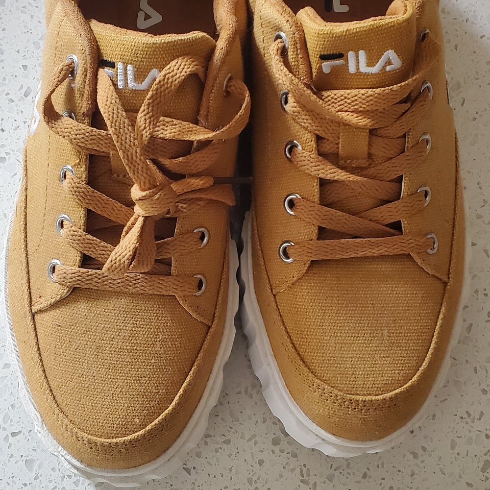 Fila Women's Tan Sneakers